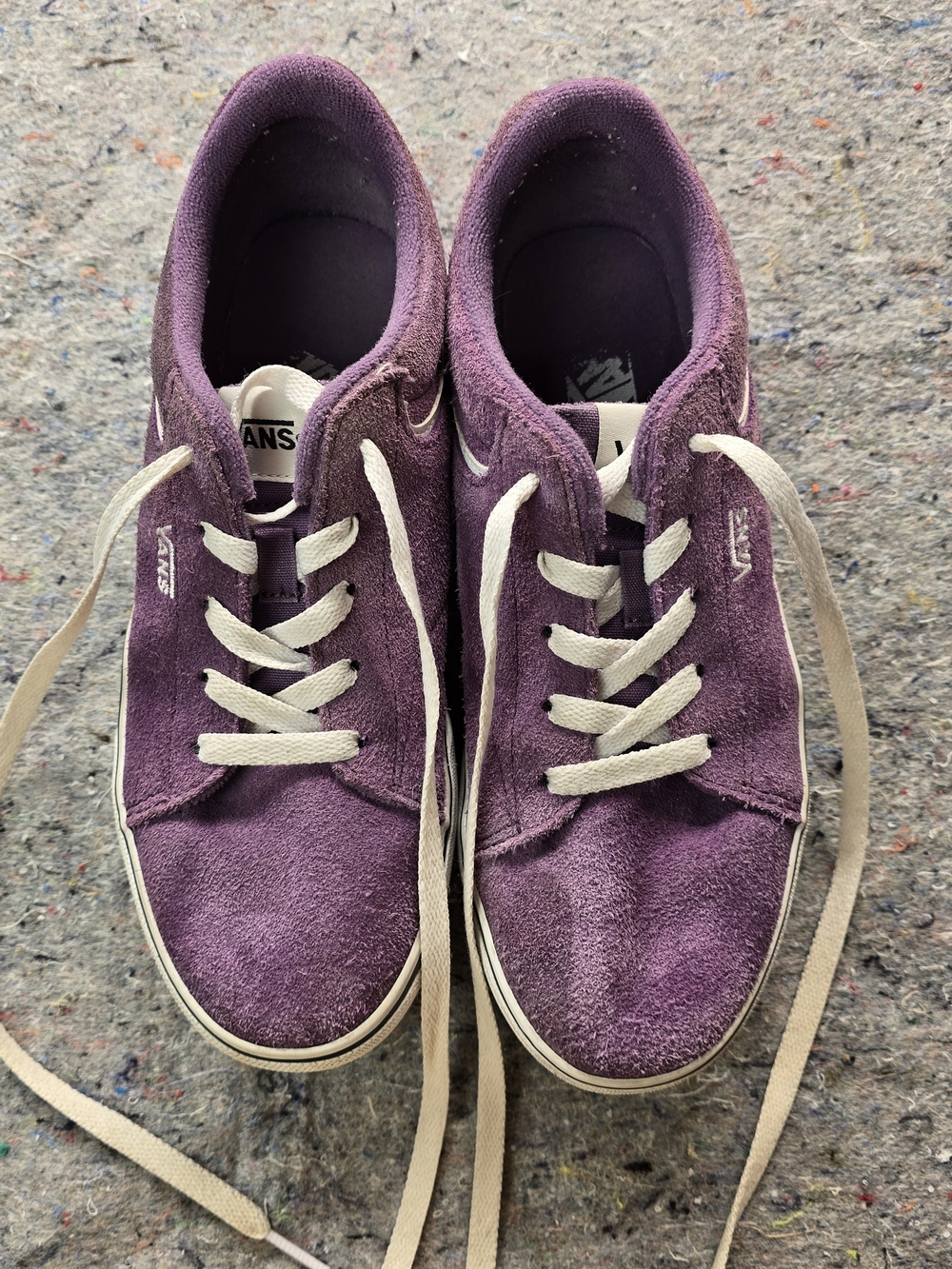 Vans Purple Suede Low Top Sneakers Women’s Size 5